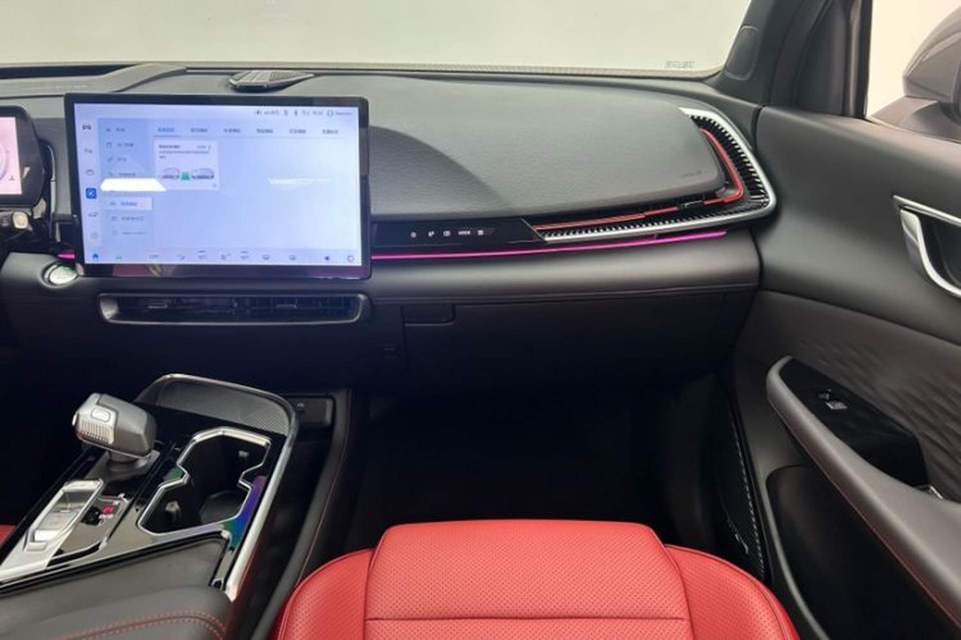 Used BAIC Rubik 2022 1.5T DCT Diamond Edition Interior 11