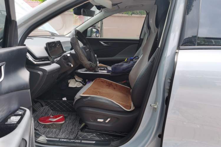 Used BAIC Rubik 2022 1.5T DCT Golden Edition Left Front Seat
