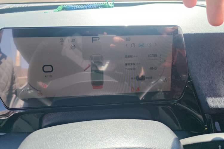 Used BAIC Rubik 2022 1.5T DCT Platinum Edition Odometer Close Up