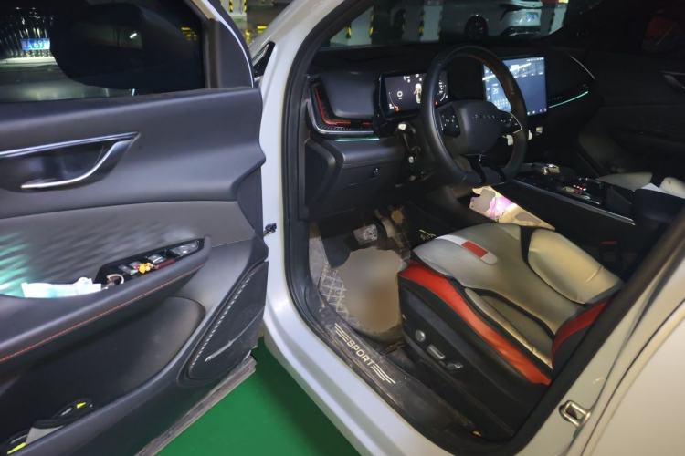 Used BAIC Rubik 2022 1.5T DCT Diamond Edition Driver Seat