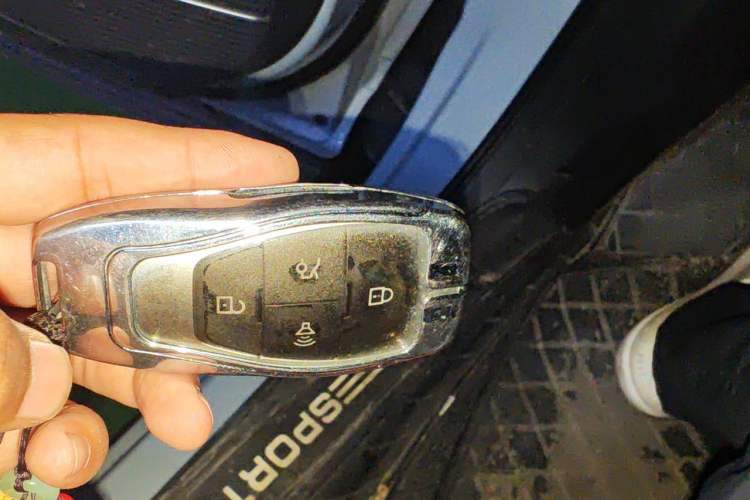Used BAIC Rubik 2022 1.5T DCT Diamond Edition Vehicle Key