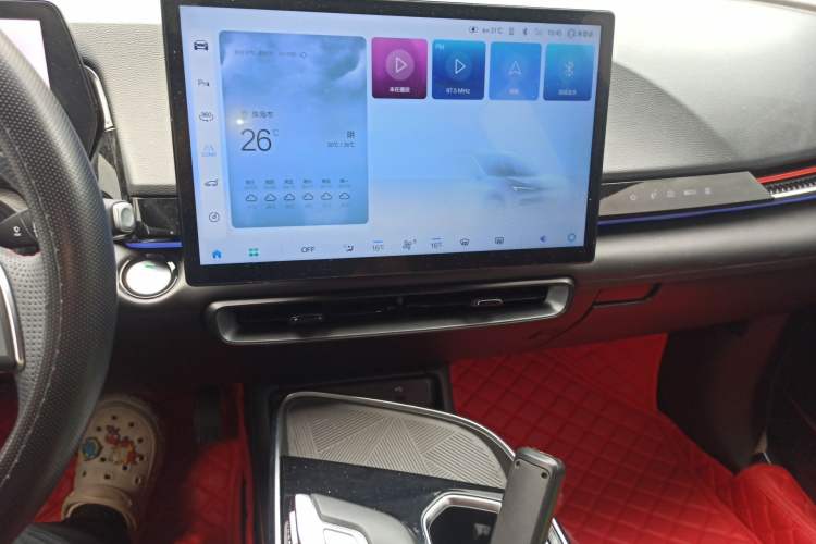Used BAIC Rubik 2022 1.5T DCT Diamond Edition Audio And AC Panel