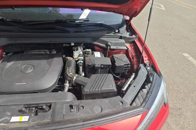 Used BAIC Rubik 2022 1.5T DCT Diamond Edition Engine Bay Left