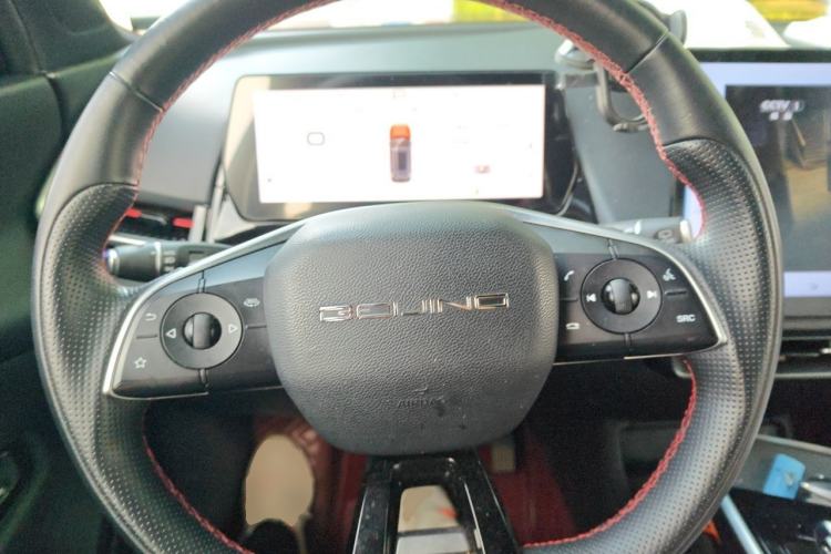 Used BAIC Rubik 2022 1.5T DCT Platinum Edition Steering Wheel