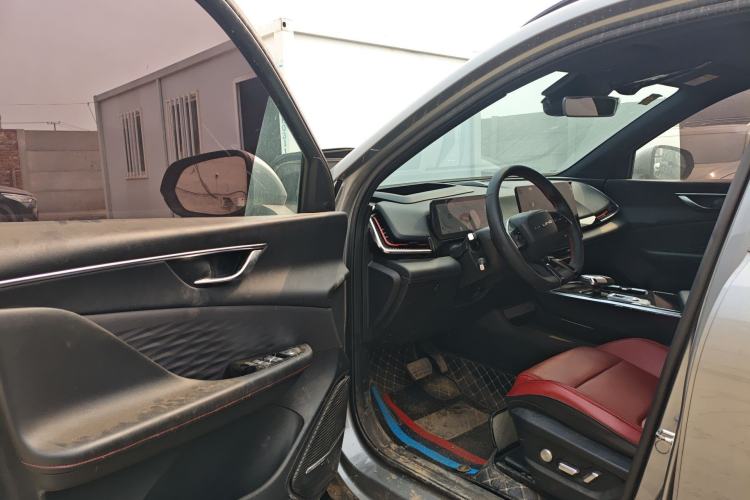 Used BAIC Rubik 2022 1.5T DCT Diamond Edition Driver Seat