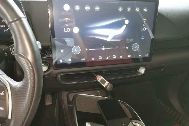 Used BAIC Rubik 2022 1.5T DCT Star Edition Audio And AC Panel