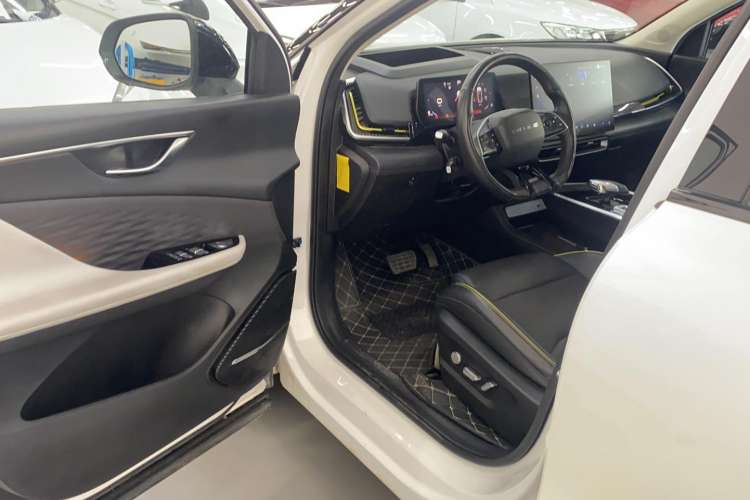 Used BAIC Rubik 2022 1.5T DCT Star Edition Driver Seat