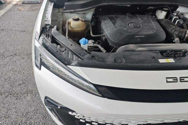 Used BAIC Rubik 2022 1.5T DCT Platinum Edition Engine Bay Right