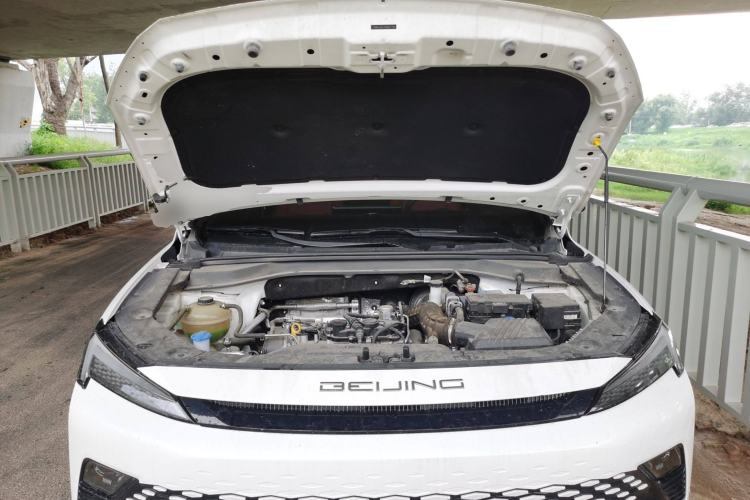 Used BAIC Rubik 2022 1.5T DCT Star Edition Engine Bay