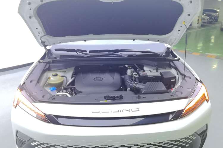 Used BAIC Rubik 2022 1.5T DCT Diamond Edition Engine Bay