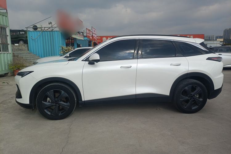 Used BAIC Rubik 2022 1.5T DCT Platinum Edition Exterior 3