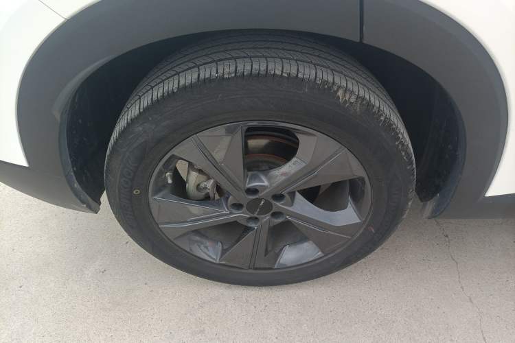 Used BAIC Rubik 2022 1.5T DCT Platinum Edition Exterior 8