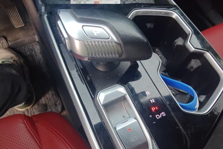 Used BAIC Rubik 2022 1.5T DCT Diamond Edition Gear Lever