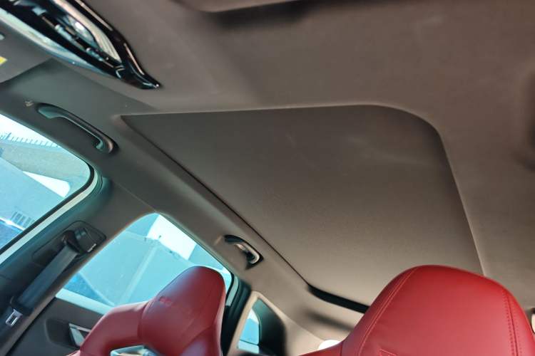 Used BAIC Rubik 2022 1.5T DCT Platinum Edition Headliner