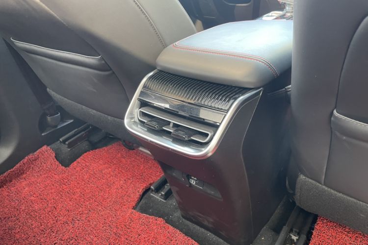 Used BAIC Rubik 2022 1.5T DCT Platinum Edition Interior 6