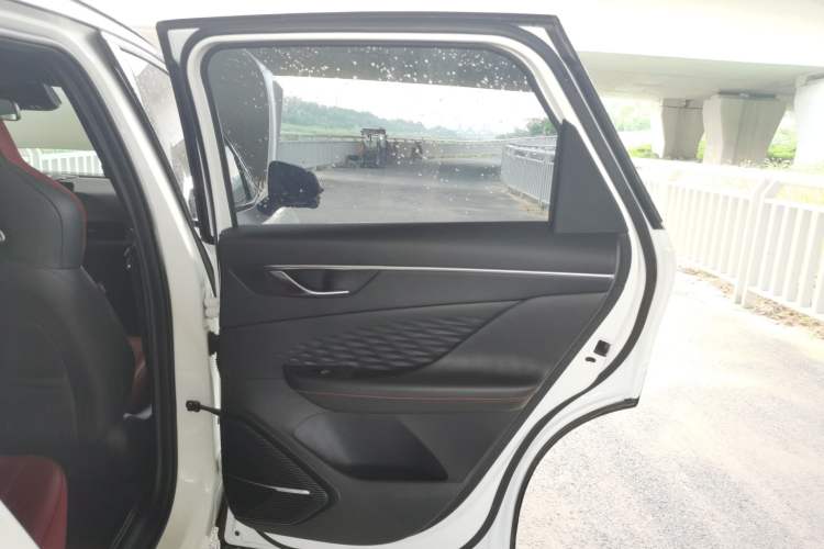 Used BAIC Rubik 2022 1.5T DCT Star Edition Interior 6