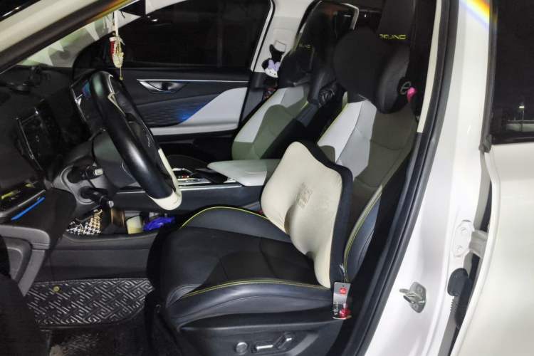 Used BAIC Rubik 2022 1.5T DCT Star Edition Left Front Seat
