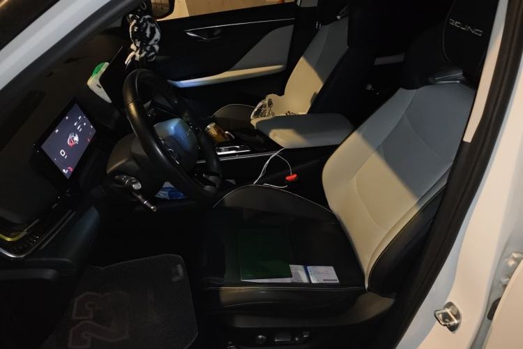 Used BAIC Rubik 2022 1.5T DCT Star Edition Left Front Seat