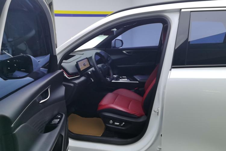 Used BAIC Rubik 2022 1.5T DCT Diamond Edition Left Front Seat