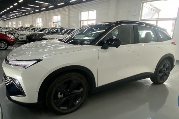 Used BAIC Rubik 2022 1.5T DCT Star Edition Left Side