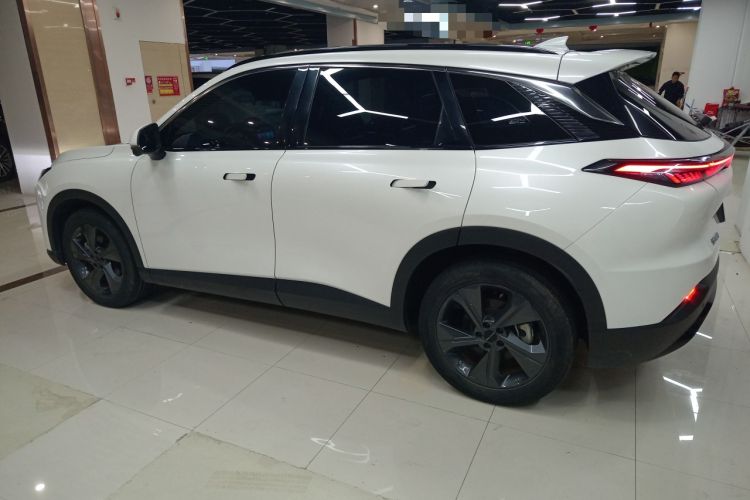 Used BAIC Rubik 2022 1.5T DCT Platinum Edition Left Side