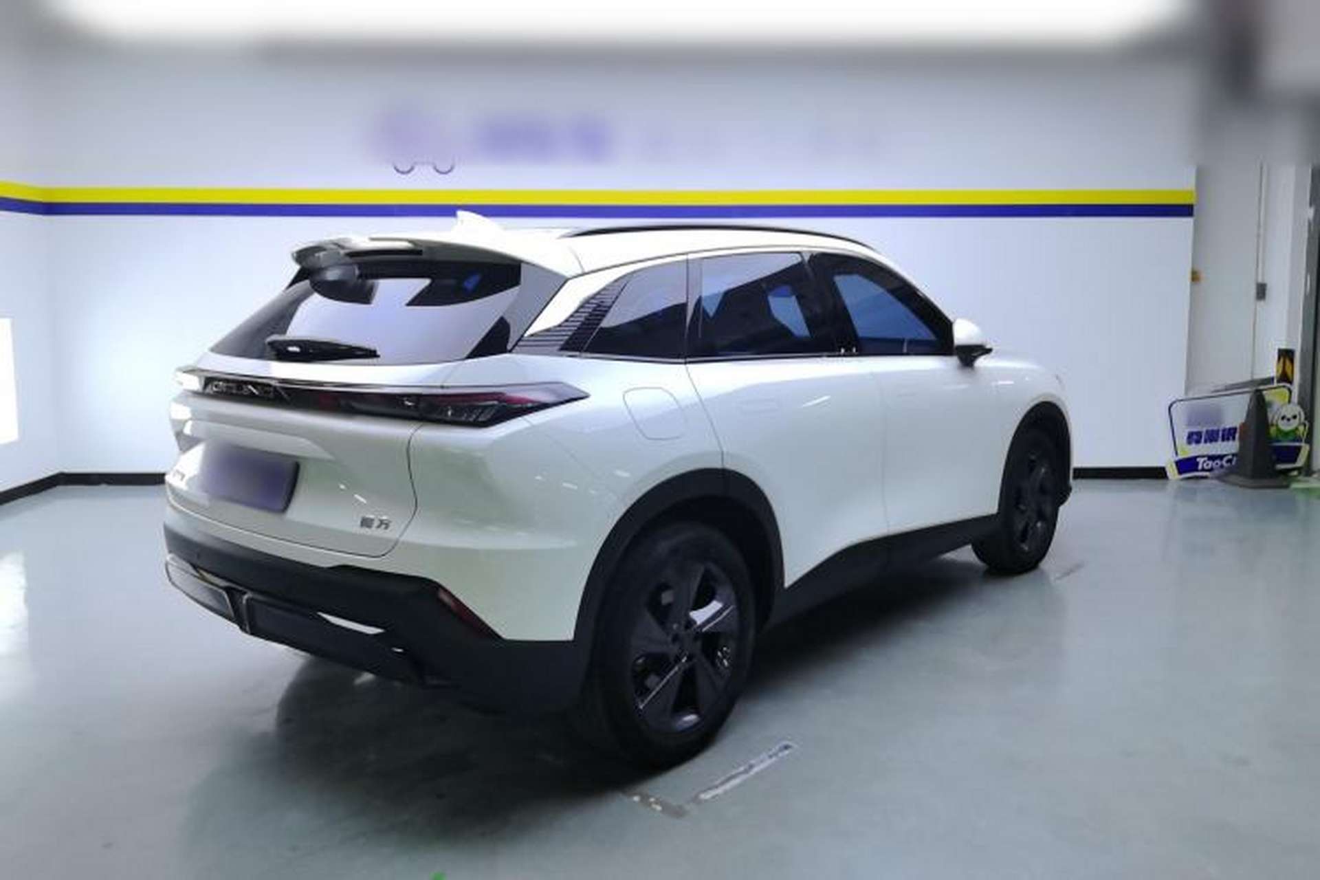 Used BAIC Rubik 2022 1.5T DCT Diamond Edition Rear Right 45 Deg