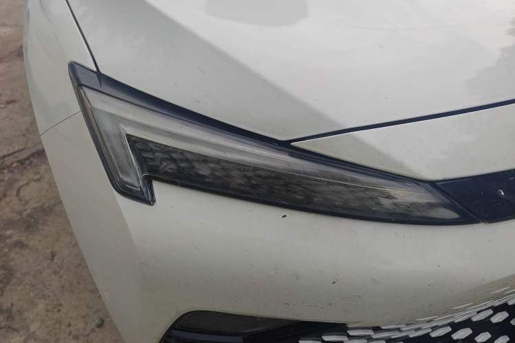 Used BAIC Rubik 2022 1.5T DCT Diamond Edition Right Front Headlight