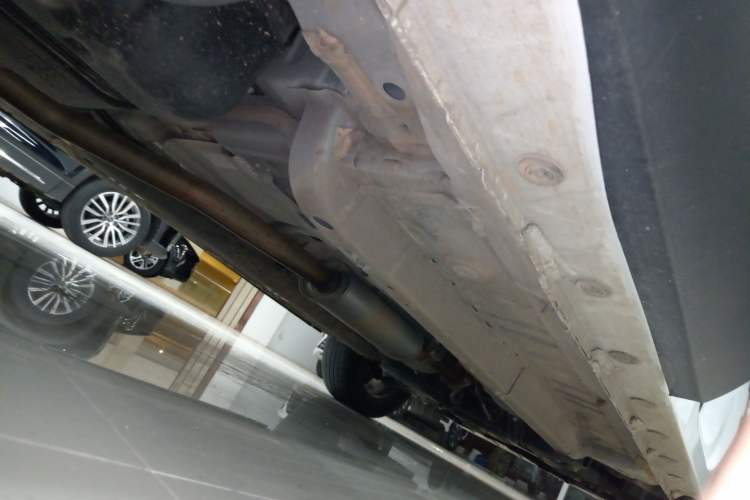 Used BAIC Rubik 2022 1.5T DCT Platinum Edition Right Side Sill
