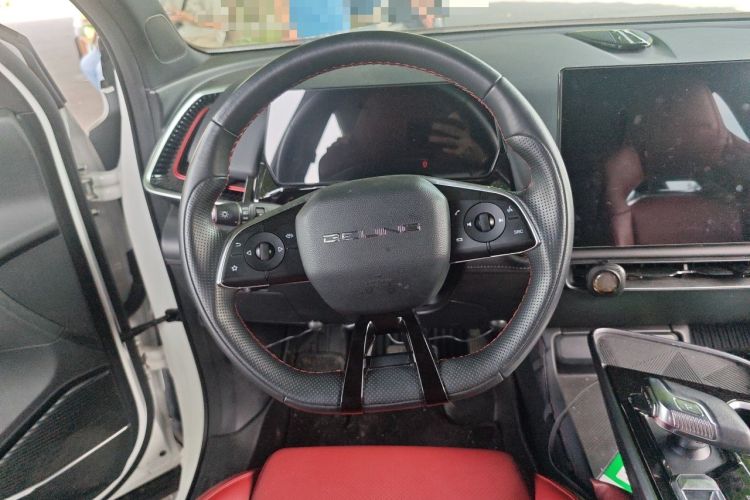 Used BAIC Rubik 2022 1.5T DCT Platinum Edition Steering Wheel
