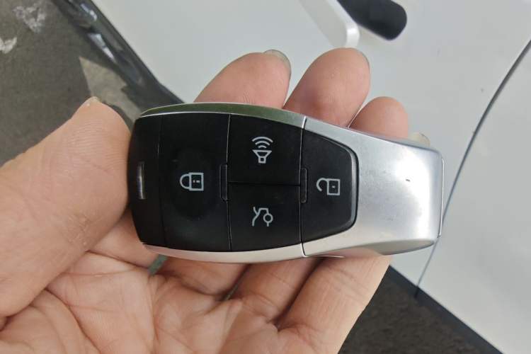 Used BAIC Rubik 2022 1.5T DCT Platinum Edition Vehicle Key