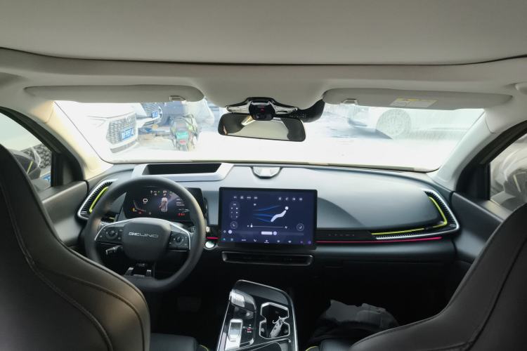 Used BAIC Rubik 2022 1.5T DCT Star Edition Center Console