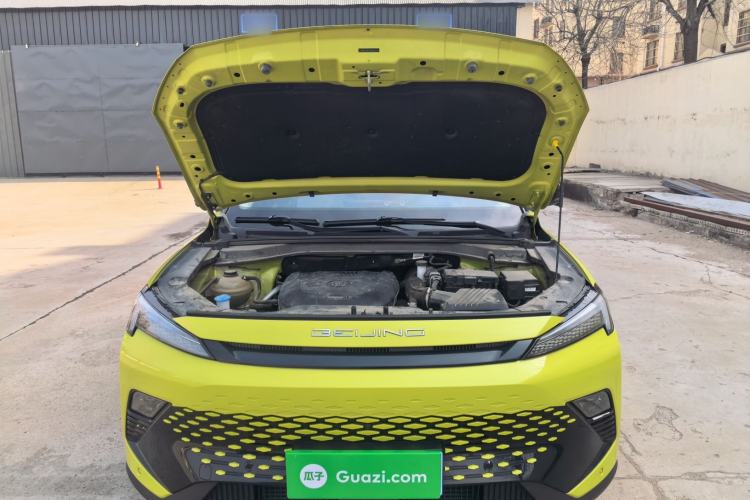 Used BAIC Rubik 2022 1.5T DCT Star Edition Engine Bay