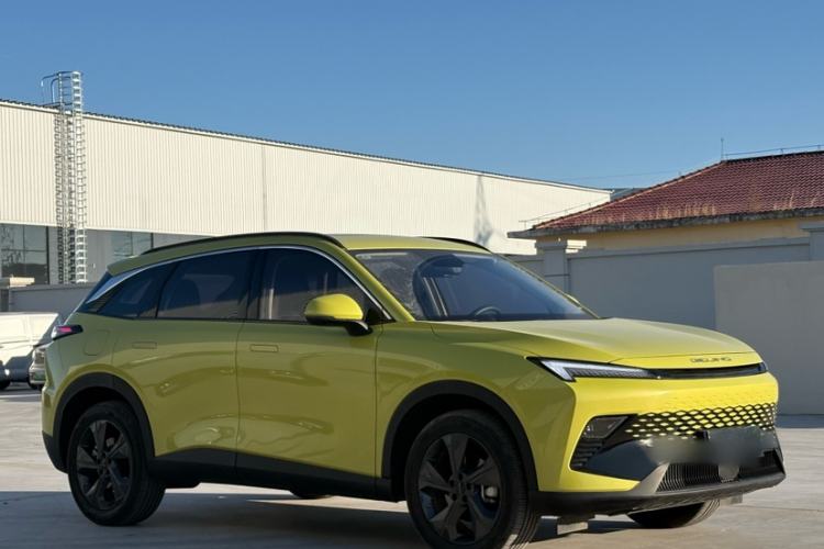 Used BAIC Rubik 2022 1.5T DCT Golden Edition Exterior 1