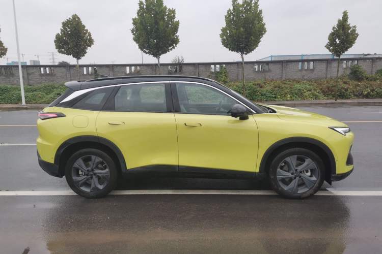Used BAIC Rubik 2022 1.5T DCT Star Edition Exterior 2