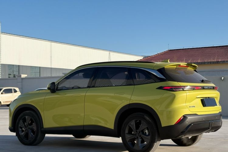 Used BAIC Rubik 2022 1.5T DCT Golden Edition Exterior 4