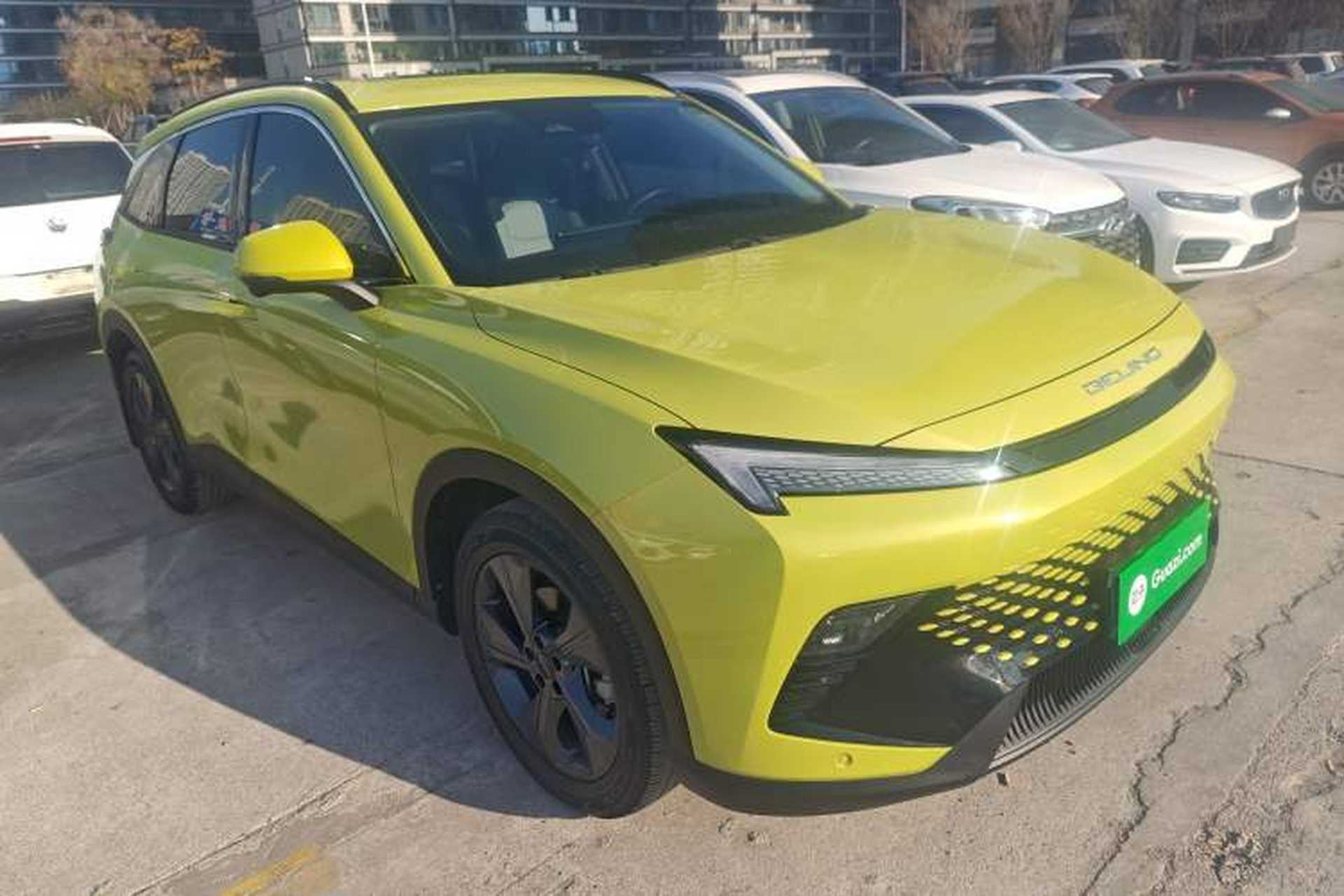 Used BAIC Rubik 2022 1.5T DCT Diamond Edition Front Right 45 Deg