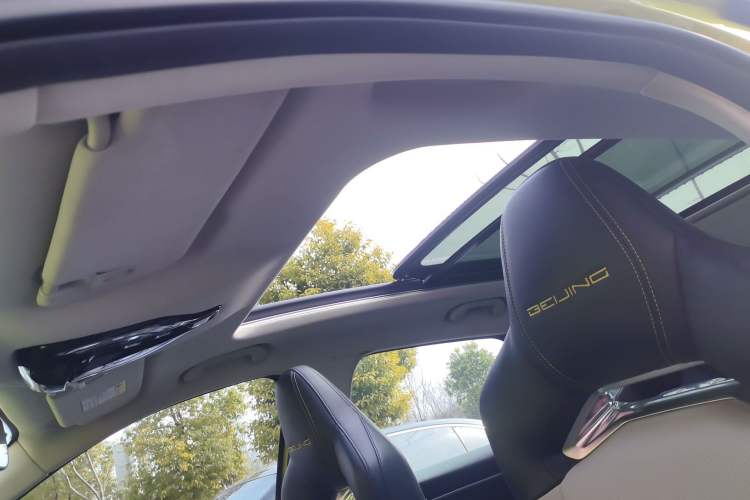 Used BAIC Rubik 2022 1.5T DCT Star Edition Headliner