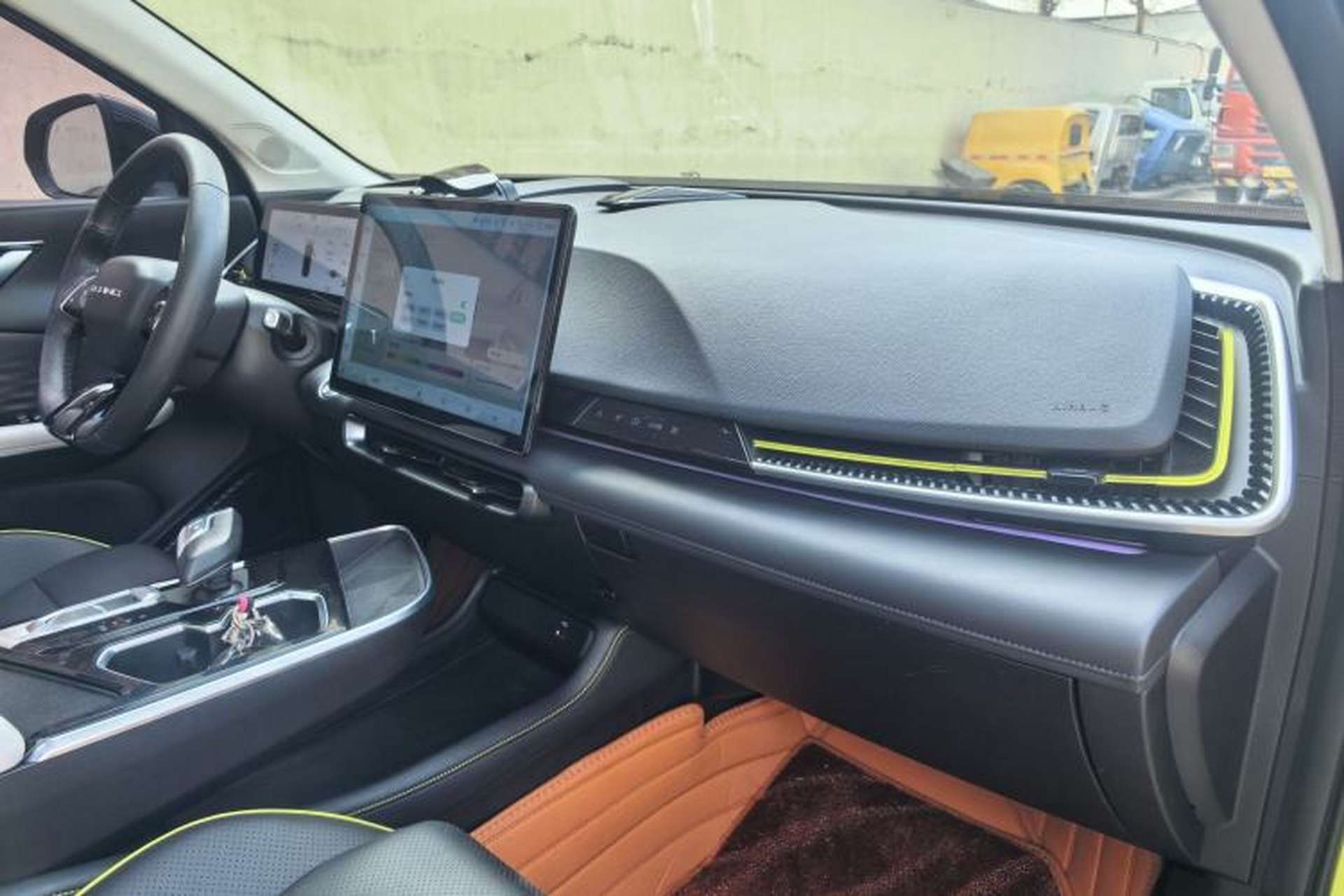 Used BAIC Rubik 2022 1.5T DCT Star Edition Interior 4