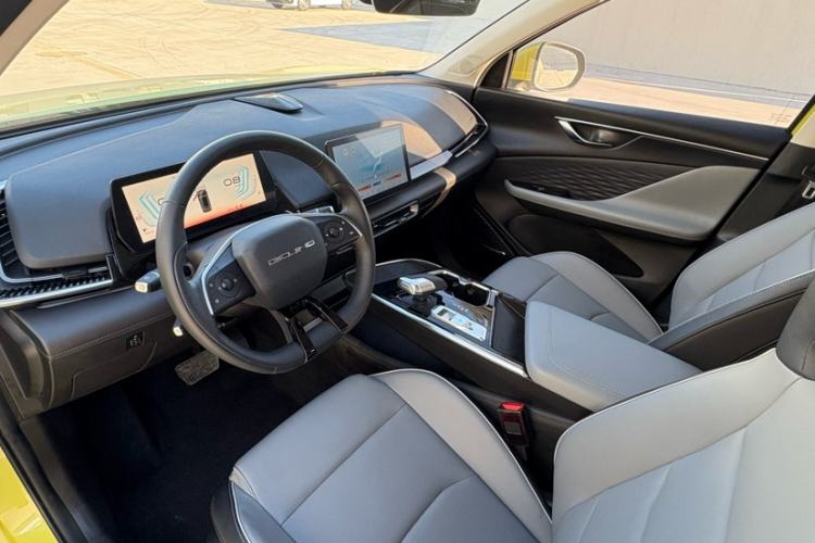 Used BAIC Rubik 2022 1.5T DCT Golden Edition Interior 8
