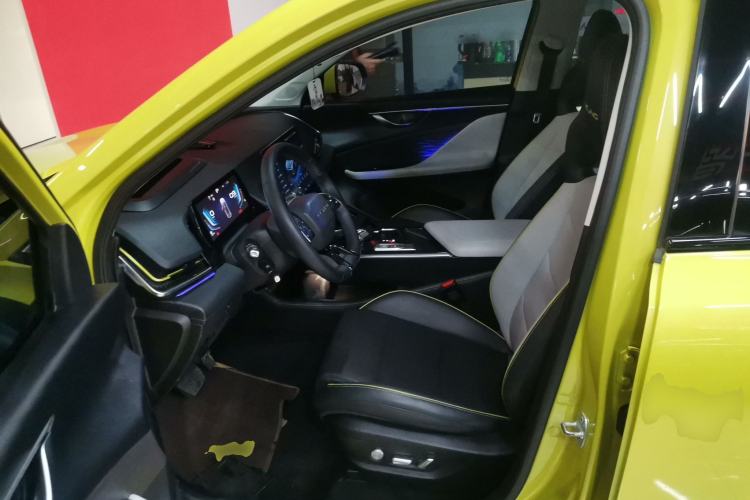 Used BAIC Rubik 2022 1.5T DCT Diamond Edition Left Front Seat
