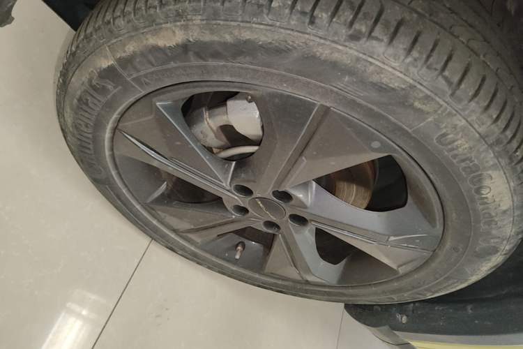 Used BAIC Rubik 2022 1.5T DCT Star Edition Left Front Wheel Hub