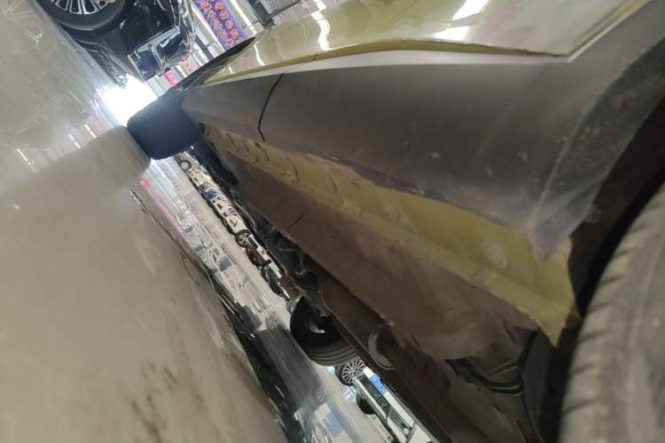 Used BAIC Rubik 2022 1.5T DCT Star Edition Left Side Sill