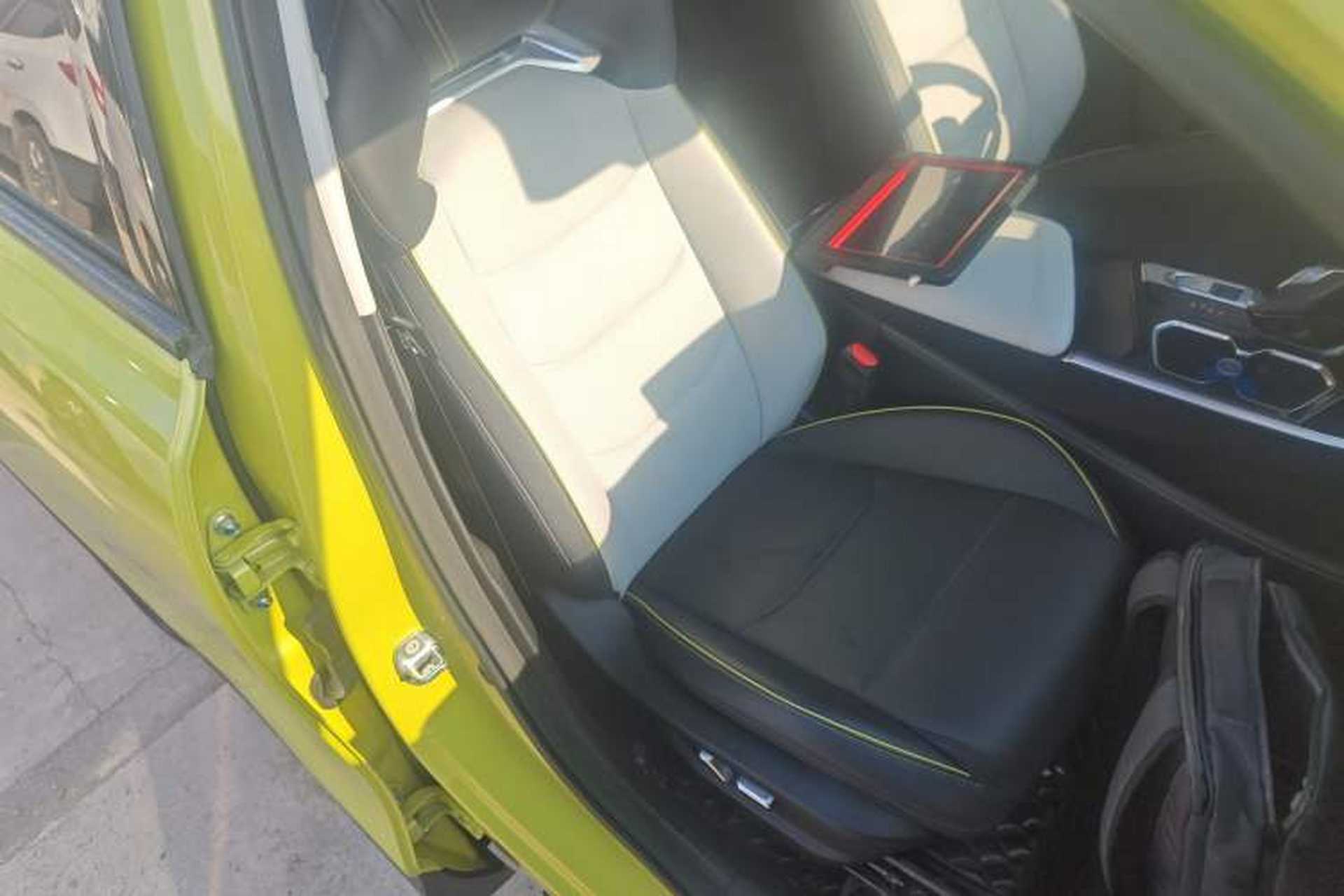Used BAIC Rubik 2022 1.5T DCT Diamond Edition Right Front Seat