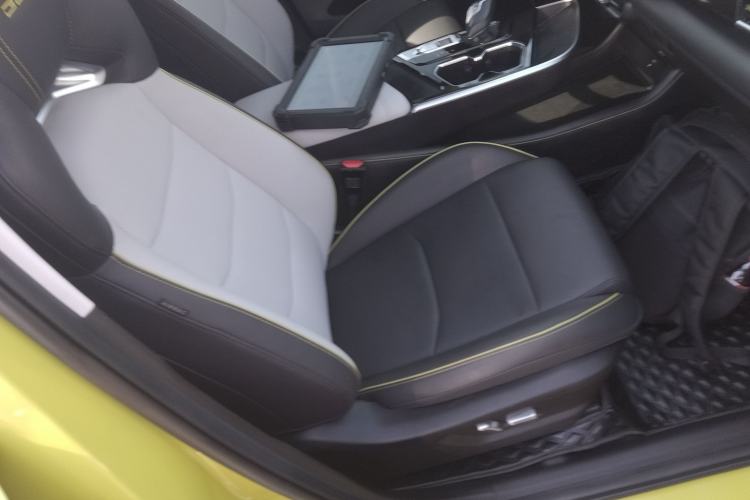 Used BAIC Rubik 2022 1.5T DCT Star Edition Right Front Seat