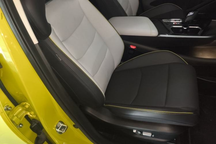 Used BAIC Rubik 2022 1.5T DCT Star Edition Right Front Seat