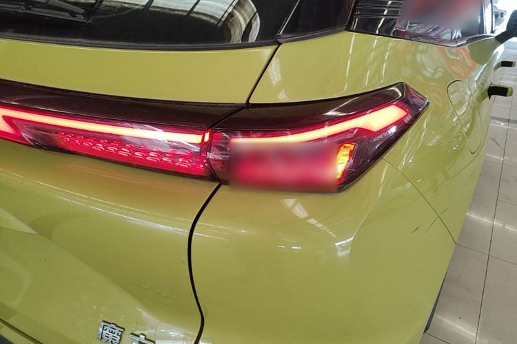 Used BAIC Rubik 2022 1.5T DCT Star Edition Right Rear Taillight
