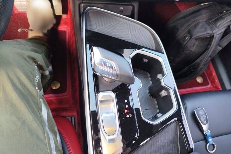 Used BAIC Rubik 2023 1.5T DCT Youth Edition Gear Lever