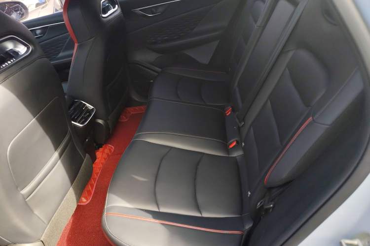Used BAIC Rubik 2023 1.5T DCT Youth Edition Interior 4
