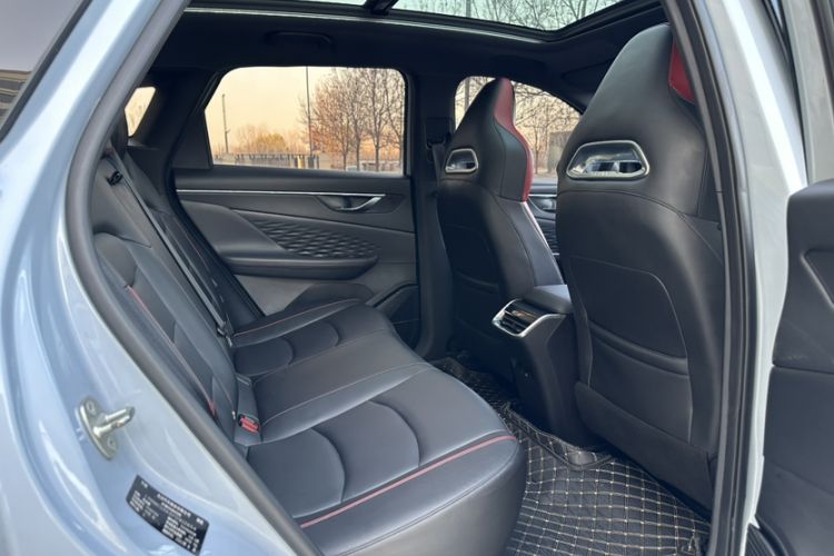 Used BAIC Rubik 2023 1.5T DCT Golden Edition Interior 4