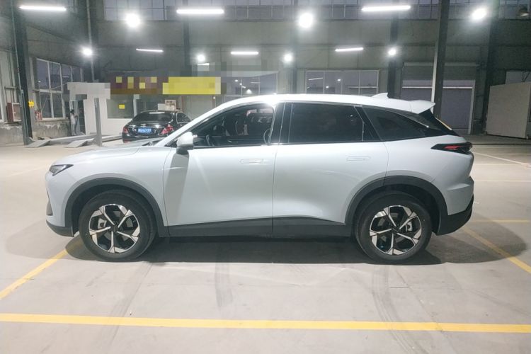 Used BAIC Rubik 2023 1.5T DCT Youth Edition Left Side